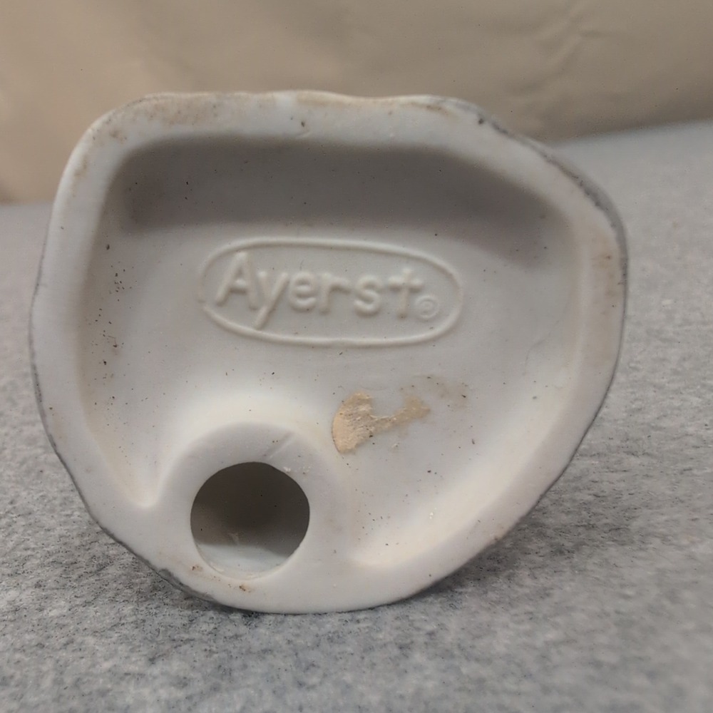 Ayerst Vintage Porcelain Doctor Figurine Medical Professional Stethoscope White - Picture 5 of 5